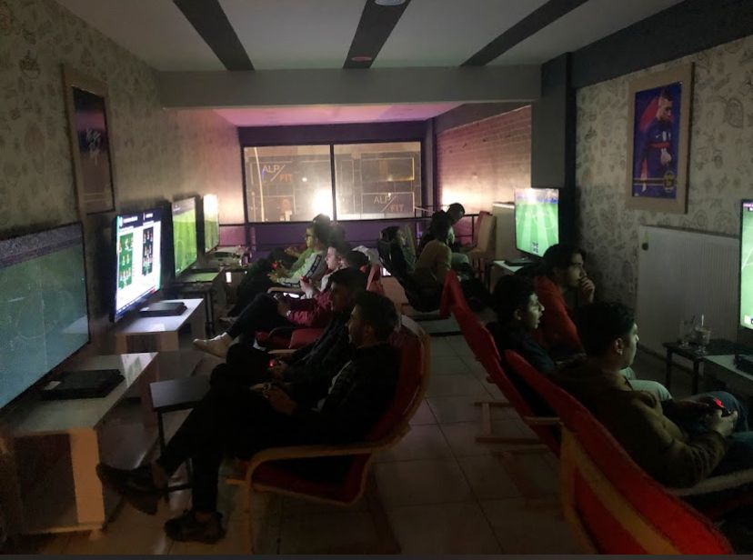 Burdur Cafe Eğlence - HopHop Cafe